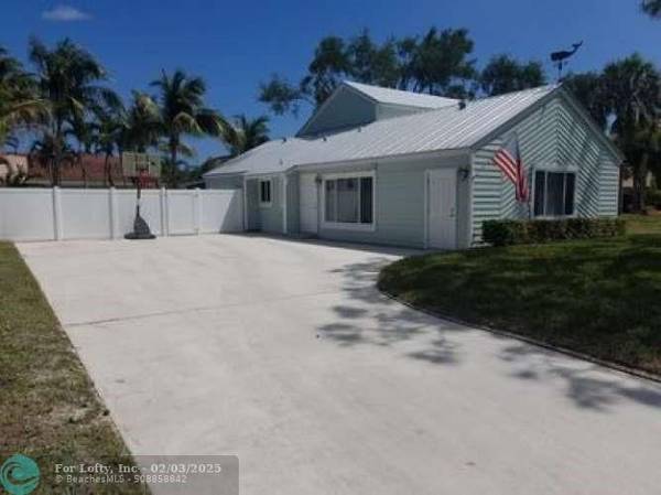 Boca Raton, FL 33486,198 SW 15th Ct