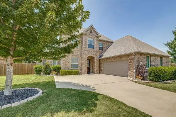 Arlington, TX 76001,6900 Golf Green Drive