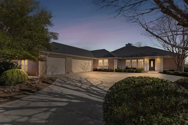 6304 Bellevue Court, Granbury, TX 76049