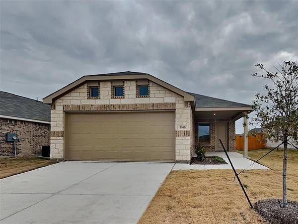 1105 Blazin Bronco Trail, Fort Worth, TX 76052