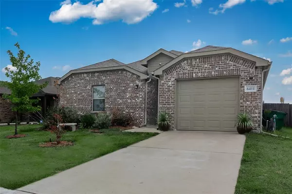 6411 Graceland Drive, Greenville, TX 75402