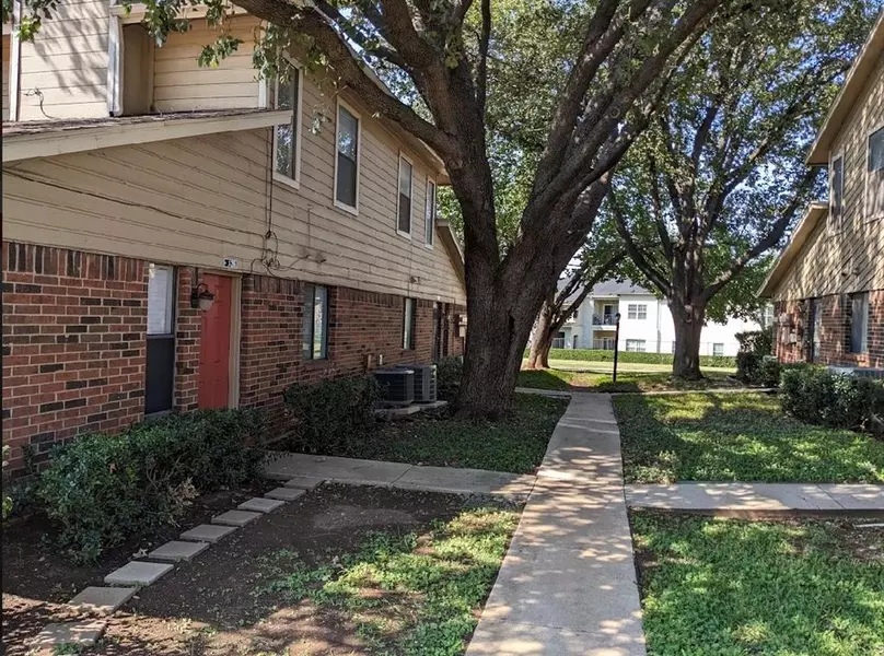 2240 Tarpley Road #34, Carrollton, TX 75006