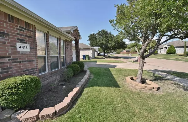 Garland, TX 75043,4413 Waterbird Lane