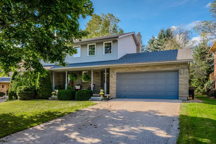 12 Jo Ann CRES, Centre Wellington, ON N0B 1S0