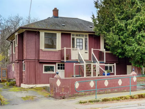 1377 Lyall St, Esquimalt, BC V9A 5H9