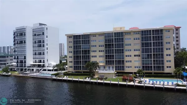 615 N Riverside Dr  #704, Pompano Beach, FL 33062