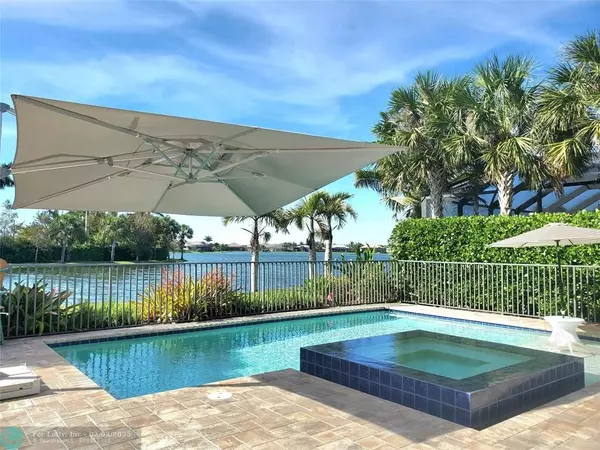 Naples, FL 34114,14835 Dockside Ln