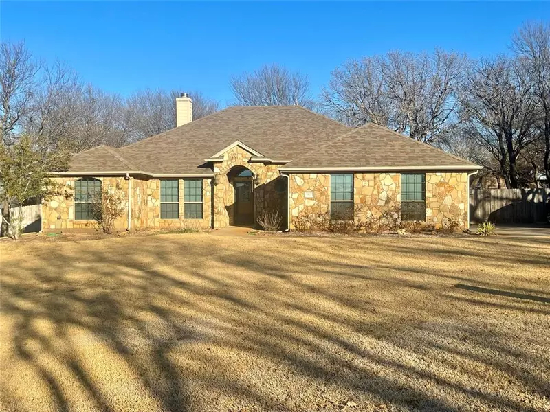 112 Timber View Drive, Graham, TX 76450