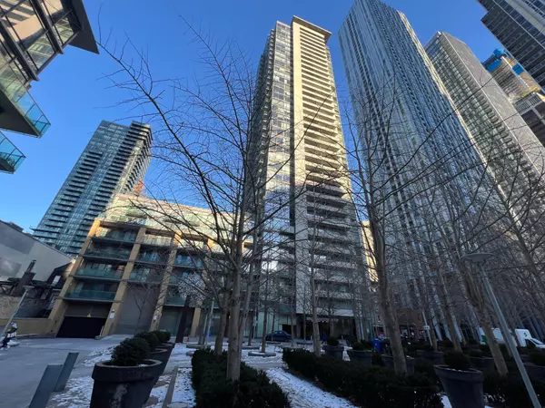 18 Yorkville AVE #2109, Toronto C02, ON M4W 1L4