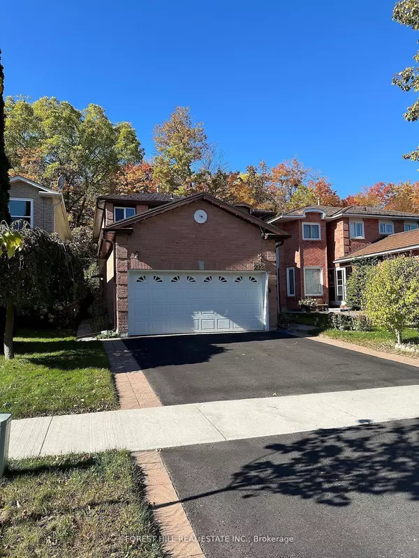 Pickering, ON L1X 1Z7,2128 Theoden CT