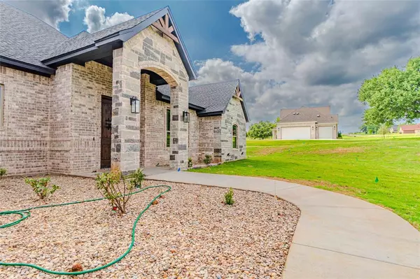 Granbury, TX 76049,203 Maverick Court