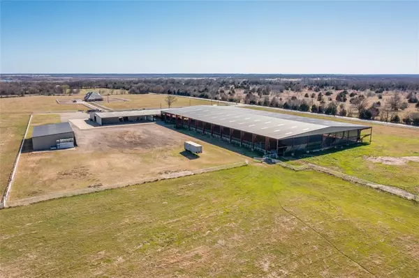 Kemp, TX 75143,11016 County Road 2138