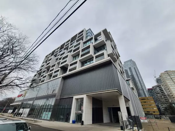 8 Hillsdale AVE E #745, Toronto C10, ON M4S 0B1