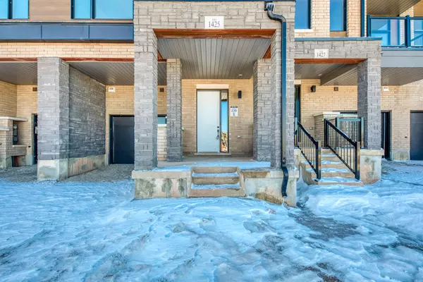 Oakville, ON L6H 7Y8,1425 Courtleigh TRL