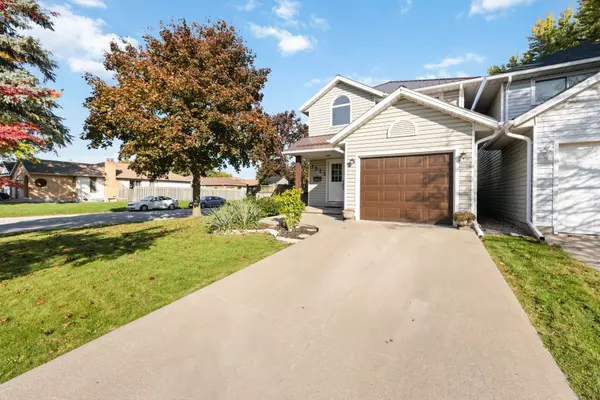 Lambton, ON N7S 5A9,1222 Thistledown AVE