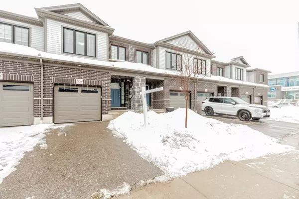 Kitchener, ON N2R 0P8,508 Woodlea CT