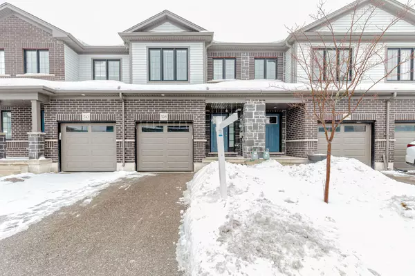 Kitchener, ON N2R 0P8,508 Woodlea CT