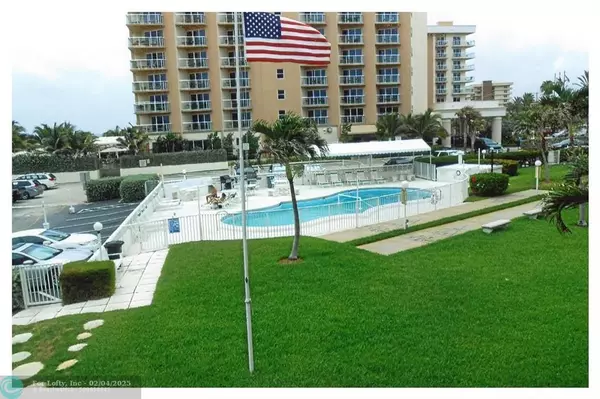 Pompano Beach, FL 33062,1300 N Ocean Blvd  #202