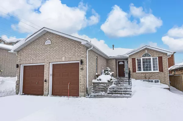 115 Lion's Gate BLVD, Barrie, ON L4M 7E5