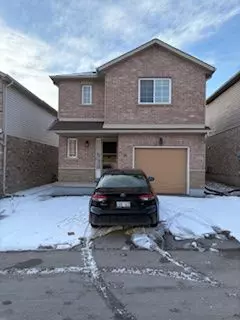 33 Vennio LN, Hamilton, ON L9B 2Y6