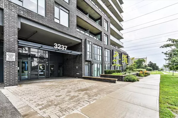 Toronto C15, ON M2K 0G1,3237 Bayview AVE #312