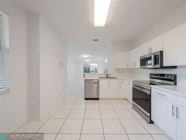 Weston, FL 33327,2138 Ensenada Ter  #2138