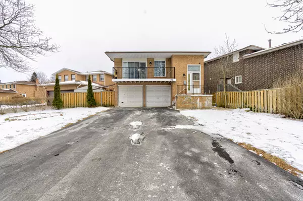 29 Lakecrest TRL, Brampton, ON L6Z 1S6