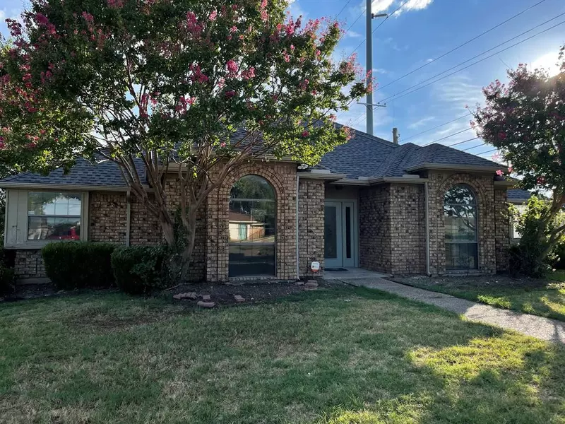 2025 Merrimac Trail, Garland, TX 75043