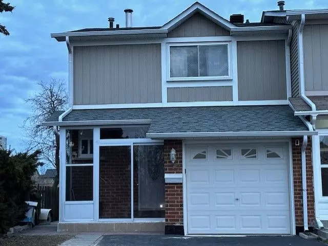 77 Phalen CRES, Toronto E07, ON M1V 1Y5