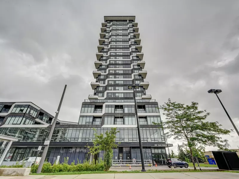 297 Oak Walk DR #318, Oakville, ON L6H 3R6