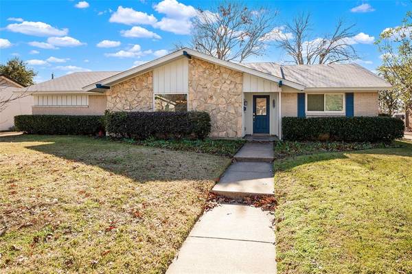 3368 Dorado Beach Drive,  Farmers Branch,  TX 75234