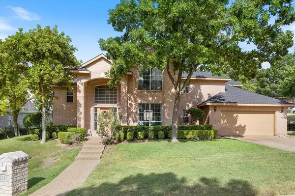 315 Harbor Landing Drive, Rockwall, TX 75032