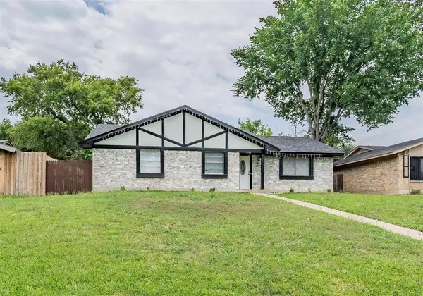 325 Brookview Drive, Garland, TX 75043