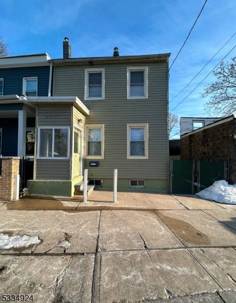 10 N 11th St, Paterson City, NJ 07522