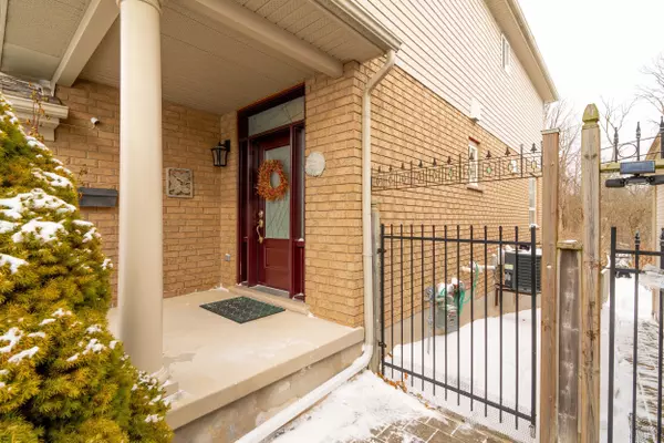 Guelph, ON N1C 1H1,25 Milson CRES