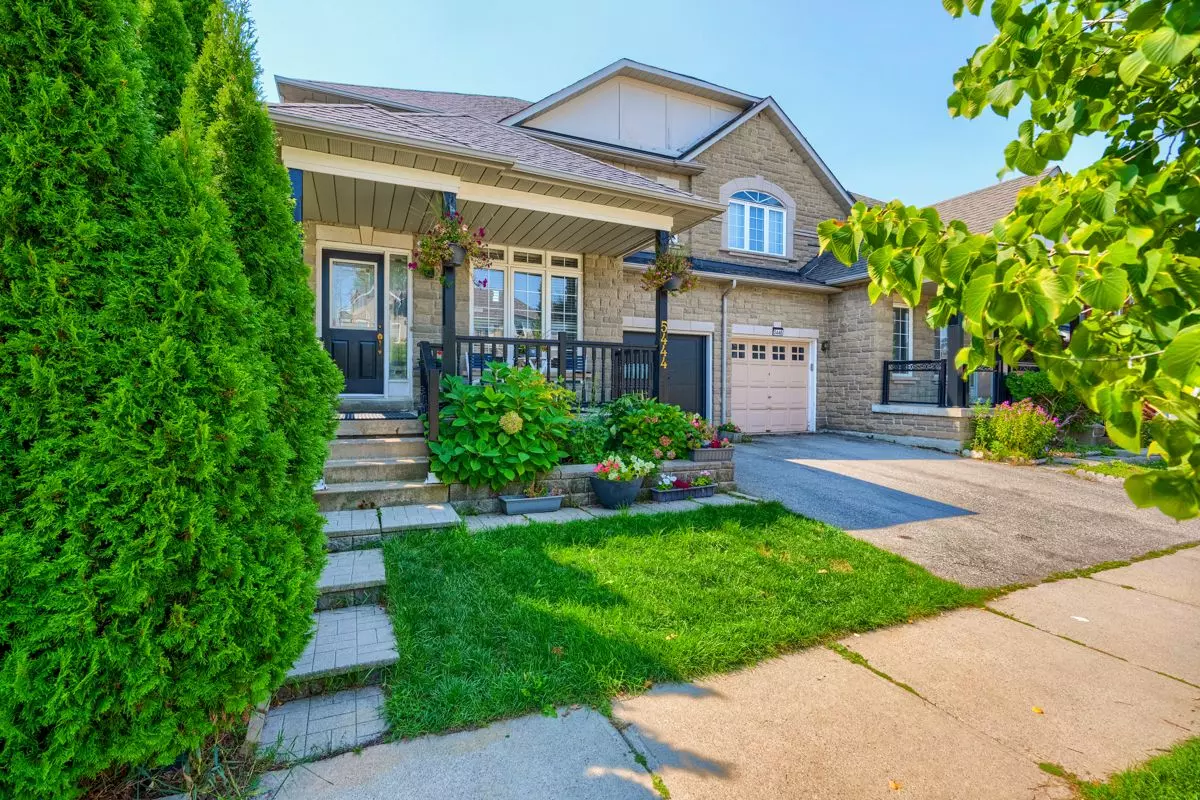 Mississauga, ON L5M 6L4,5444 Longford DR