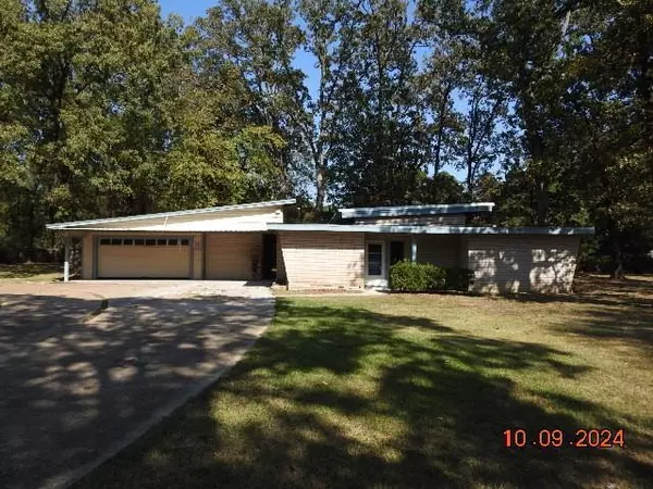 9239 Walker Road, Shreveport, LA 71118