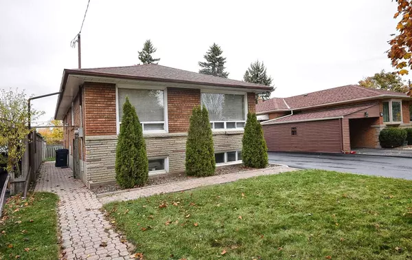 Toronto E09, ON M1G 1V8,56 Shawford CRES #Main