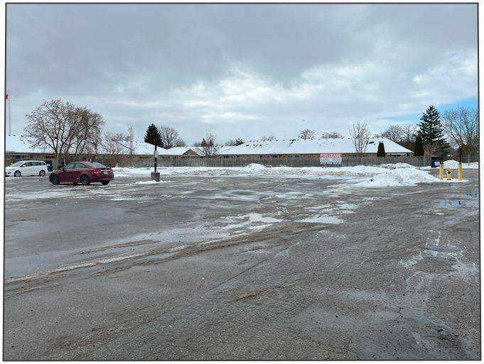 129 King George RD, Brant, ON N3R 5K7