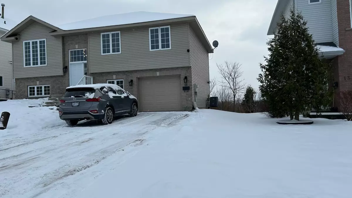 Greater Sudbury, ON P3E 6K1,15 Timber Ridge CT