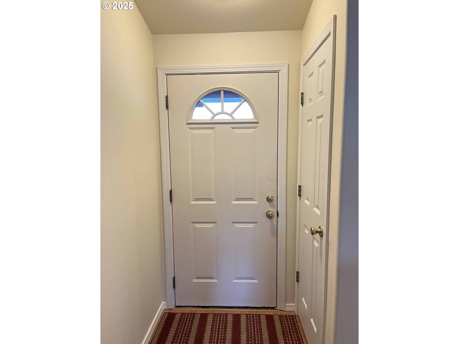 Florence, OR 97439,1410 Yew ST