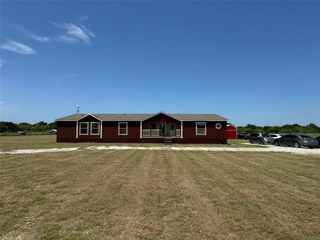 Whitney, TX 76692,415 Lake Whitney Drive