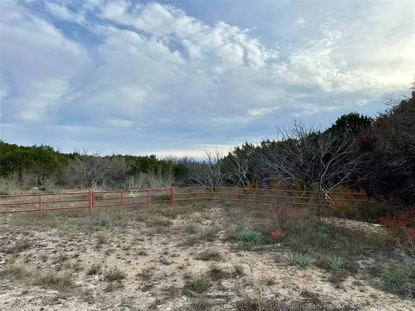 Bluff Dale, TX 76433,1070 Private Road 722