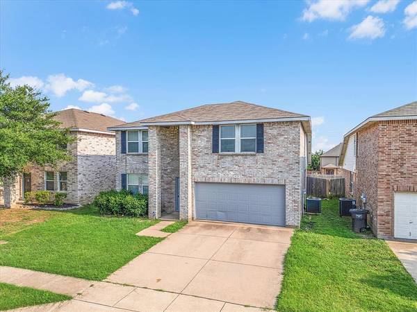 4121 German Pointer Way, Fort Worth, TX 76123