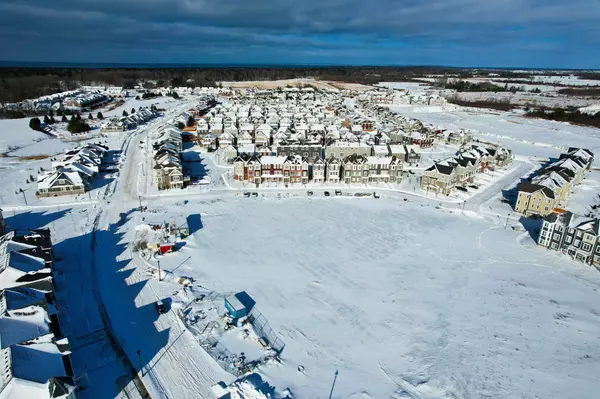 Wasaga Beach, ON L9Z 2X2,123 SANDHILL CRANE DR