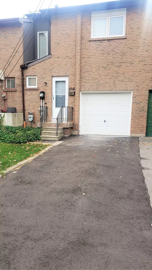 Mississauga, ON L5N 2R8,5941 Chidham CRES