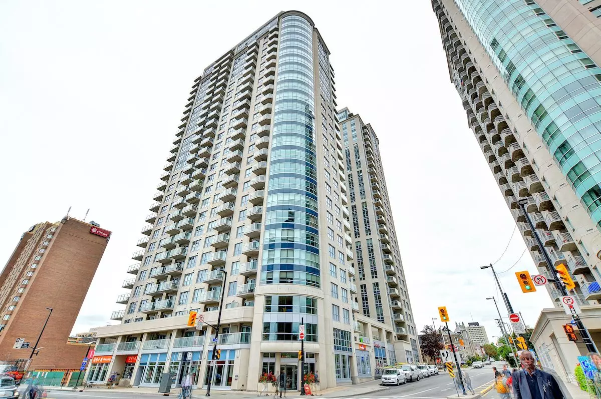 Lower Town - Sandy Hill, ON K1N 0B7,242 RIDEAU ST #2804