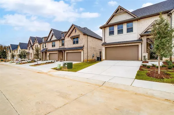 Arlington, TX 76001,6930 Crimson Drive