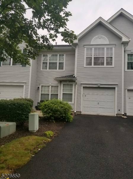 19 Stillwell Ct, Bridgewater Twp., NJ 08807