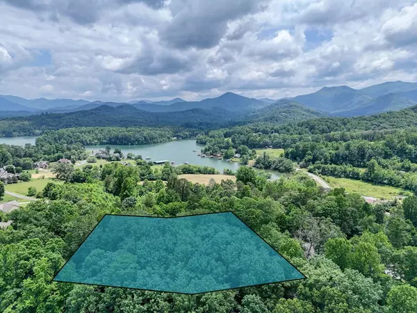 43 Hidden Fields Road, Hiawassee, GA 30546